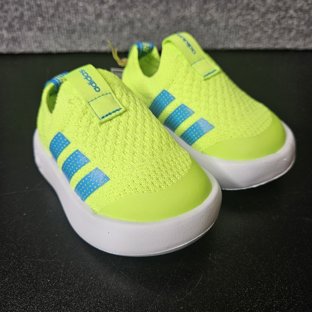 NWT Adidas Kids Bubble Comfy Sneakers Size 5k Toddler Yellow Slip On